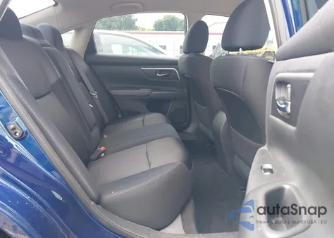 2017 Nissan Altima 2.5 Sr из США, поврежденный, VIN 1N4AL3AP4HC117394